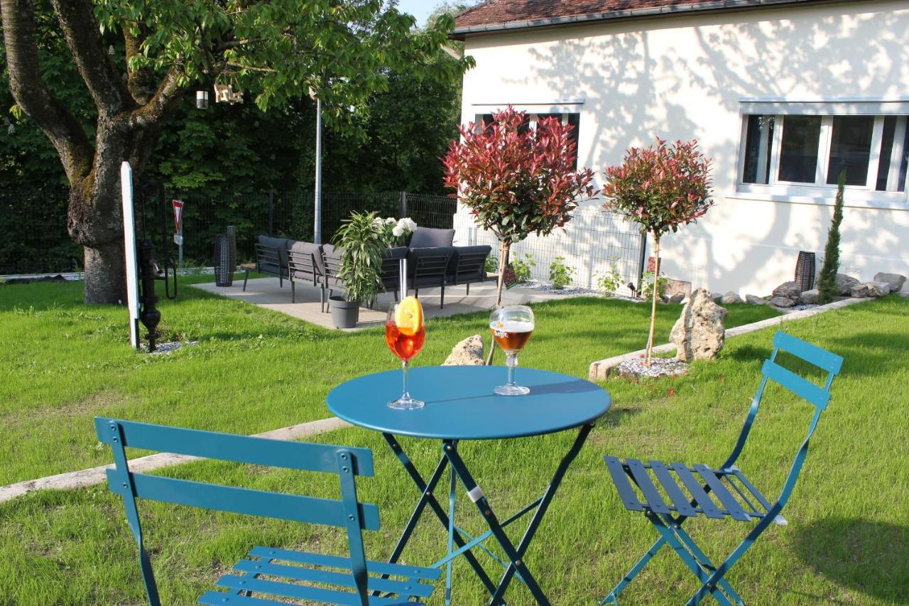 Hotel Le Saint Hubert Arcis-sur-Aube Exterior foto